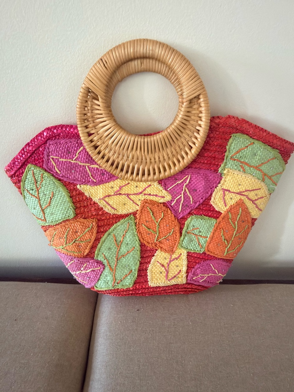 Vintage 1990s Donna Dixon Straw Tote Bag featuring a Mod Leaf Design
